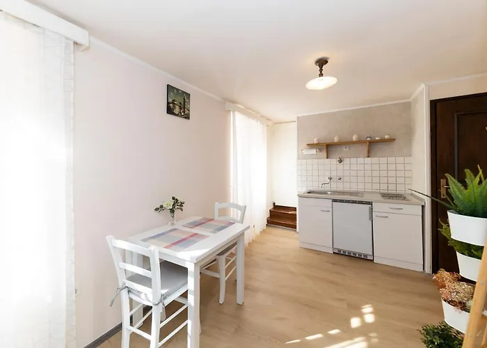 Varosino Appartement *